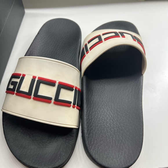 Gucci slides - Picture 3 of 7